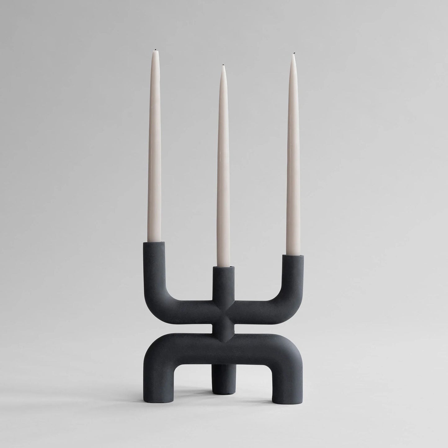 Cobra candle holder