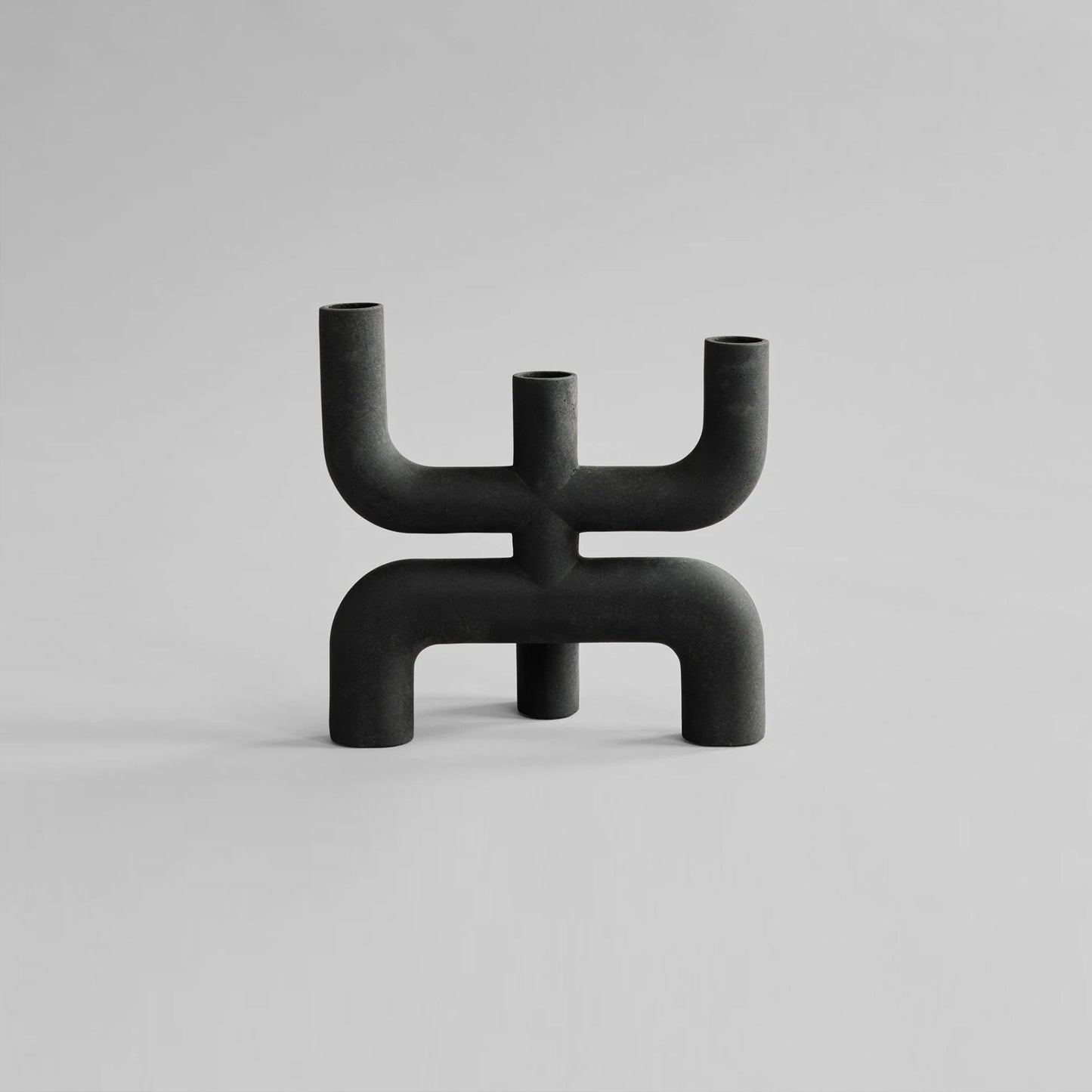 Cobra candle holder